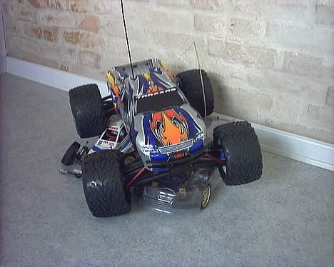 Truck Traxxas Revo TRX 2.5R - Men det ser lovende ud... billede 3