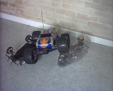 Truck Traxxas Revo TRX 2.5R - Victory... billede 6