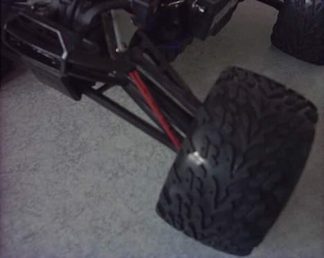 Truck Traxxas Revo TRX 2.5R - Røde pushrods... billede 13