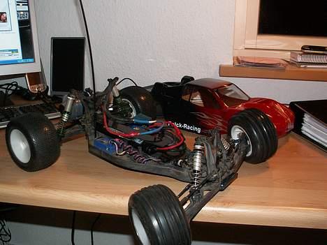 Truck Associated FactoryTeam T4 billede 3