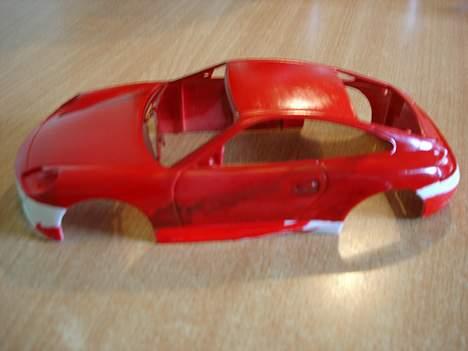 Bil Porsche 1:24 - Halv malet billede 2