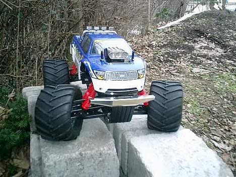 Off-Roader 4X4 GIGA CRUSHER SP RTR billede 6