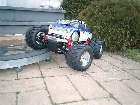 Off-Roader 4X4 GIGA CRUSHER SP RTR billede 9