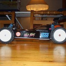 Buggy Schumacher Cougar 2000.