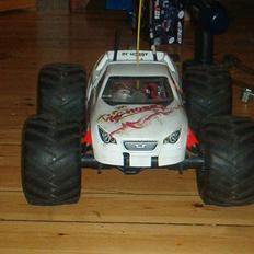 Truck kyosho twinforce