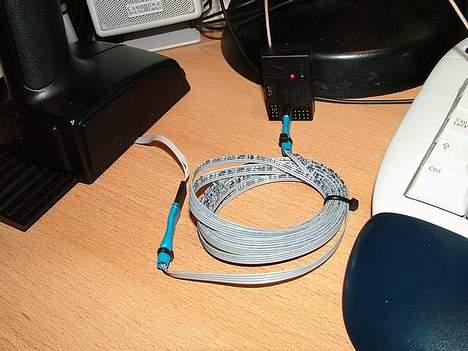 Off-Roader Traxxas T-Maxx - 3m lang data forlænger kabel mellem TX og RX det er jo så meget rare at ha senderen oppe på borderet og bilen nede på gulvet det var umuligt før med det 10 cm lange data kabel der kommer fra senderen billede 20