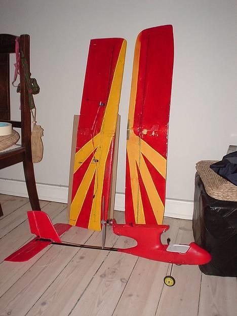 Fly  Wingdragon Sportster 4ch - En vinge med krængeror og en uden billede 7