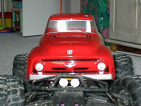 Truck savage 25 - Forfra ser den da meget godt ud. billede 10