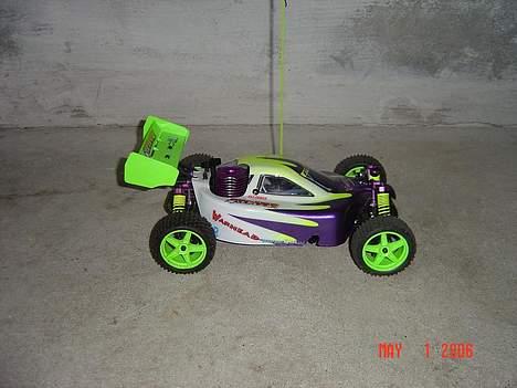 Buggy Atomic Warhead billede 1