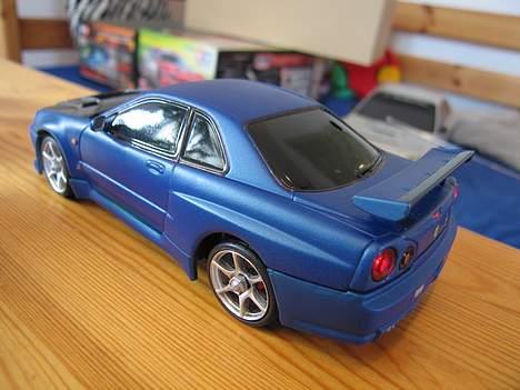 Bil Xmods Nissan Skyline R34 GT-R - i baggrunden holder min Impreza billede 14