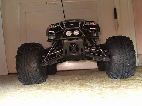 Truck Savage X - Den ondeste vinkel. billede 1