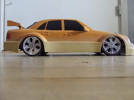 Bil kyosho mercedes-benz c - lidt bling bling billede 16