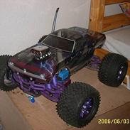 Off-Roader traxxas T-Maxx  SOLGT ! 