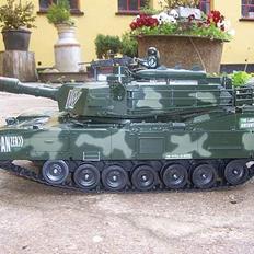 Militær RC Tank / Abrams / 83 cm 