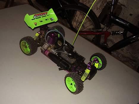 Buggy Atomic Warhead..(SOLGT) billede 7