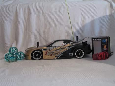 Bil hbx nissan skyline billede 17