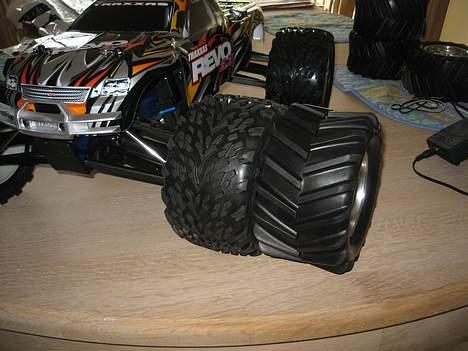 Truck Traxxas REVO 3.3 billede 5