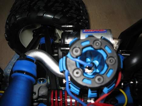 Truck Traxxas REVO 3.3 billede 13