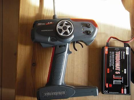 Buggy Baya king, tamiya - Fjernkontrol og lader billede 4