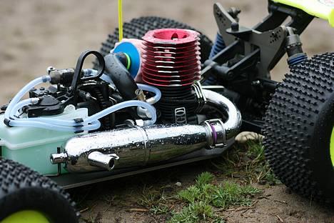 Buggy Hong Nor X1-CRT pro SOLGT - G.O 28 PRO motor med EFRA godkent tun pipe fra HN billede 13