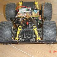 Bil Tayio R/C Off-Road Racer