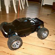 Truck Zircon Skyline truck!