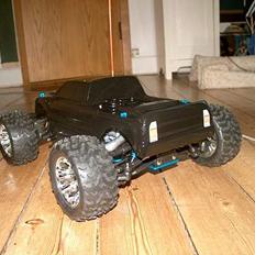 Truck Zircon Skyline truck!