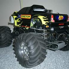 Truck GV Factor monstertruck