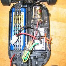 Bil Tamiya  Nissan calsonic