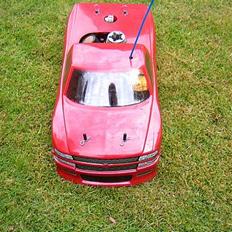 Bil Traxxas Nitro 4 Tec