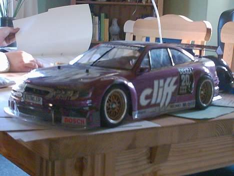 Bil tamiya... 4*4 - samme bil.. bare med en anden karosse på.. billede 10