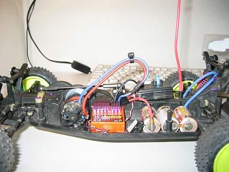 Bil TeamLosi XX4 billede 8