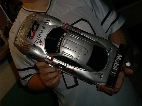 Bil Macedes, D2 billede 3