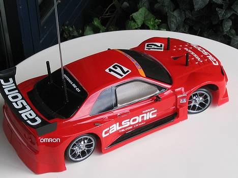 Bil Tamiya  Nissan calsonic - Nej Hvor er den flot ehee billede 5