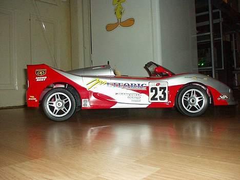 Bil Ferrari F-50 Brainpower - Fra siden er den ret lækker billede 1