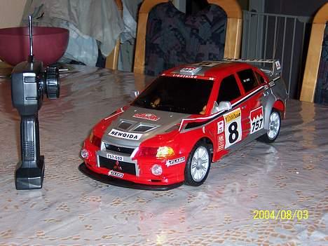 Bil Lancer EVO ( QD ) - gamle bil med klistermærker osv. billede 1