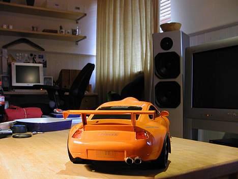 Bil QD Porche - her bagfra, med de udspartlede blinklys. billede 9