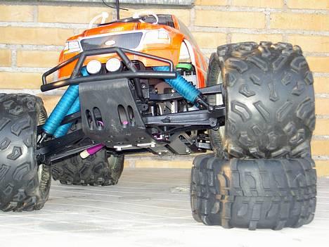 Truck Savage 25  - Nye Proline 40 fælge med Proline Big Joes dæk billede 4