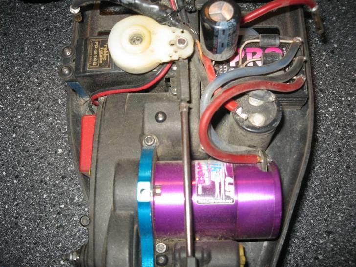 Bil Losi XX4 worlds edition - det nye system uden kul = ingen vedligeholdelse og meget meget mere kraft:-) billede 8