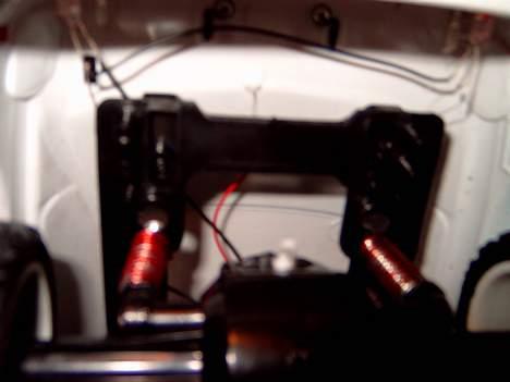 Bil Bmw M3 (projekt) - jep med røde fjeder.. (det er utroligt hvad man kan bruge en CD-mærker til ;)... ) billede 5