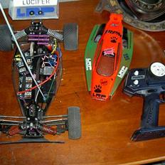 Buggy Schumacher Cat 2000