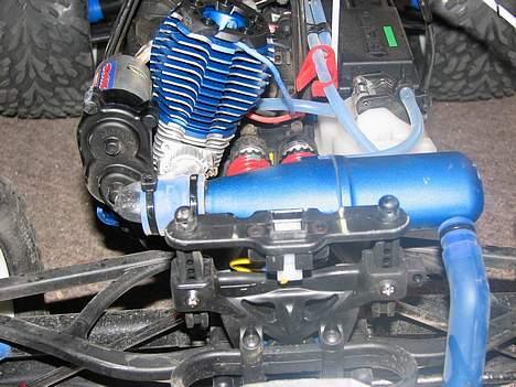 Off-Roader Traxxas Revo 3.3 billede 2