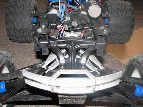 Off-Roader Traxxas Revo 3.3 billede 4