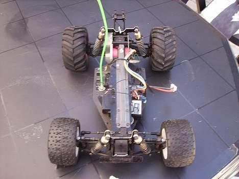 Buggy kyosho optima mid TILSALG billede 10