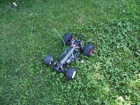 Buggy kyosho optima mid TILSALG - i gras billede 11