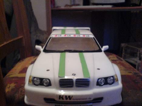 Bil CT4S (CEN) - Eget design forfra billede 16