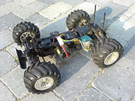 Off-Roader 4WD HBX Bonzer / RC BANE! - Her er bilen uden karos billede 9