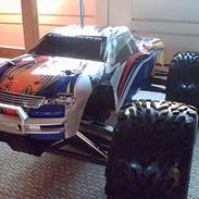 Truck Monster Truck Revo 2,5