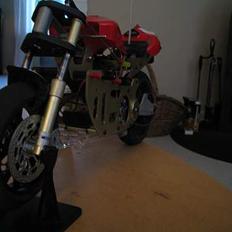Motorcykel ducati