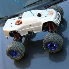 Off-Roader T-Maxx